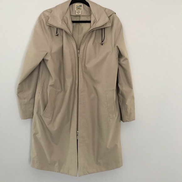Travelsmith beige windbreaker trench coat - Picture 5 of 11